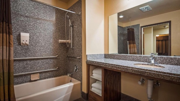 Best Western Plus Yosemite Gateway Inn image 29